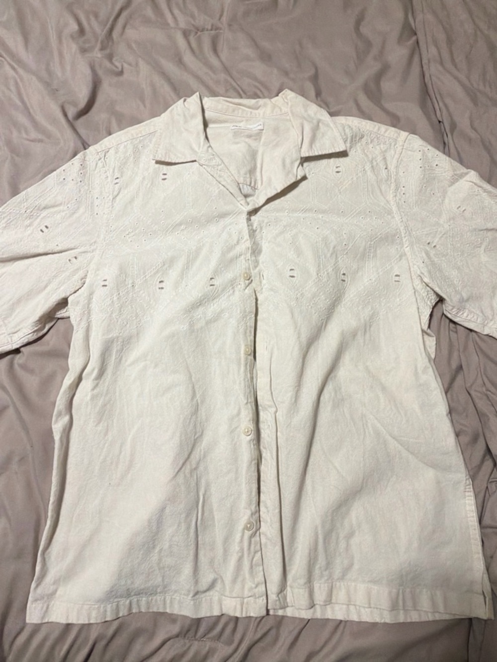 Zara Cream Short-Sleeve Eyelet Button-Down Shirt